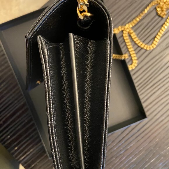 CLASSIC CASSANDRE CHAIN WALLET IN GRAIN DE POUDRE LEATHER - Picture 6 of 13